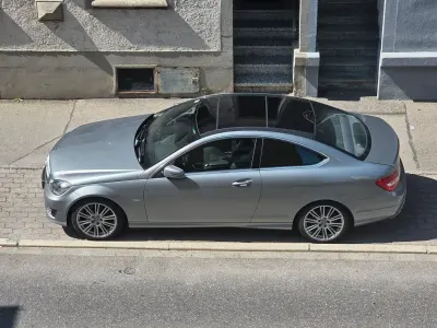 Gebraucht Mercedes C180 AMG Edition 1 156 PS (114 kW) 2011 Grau Coupé