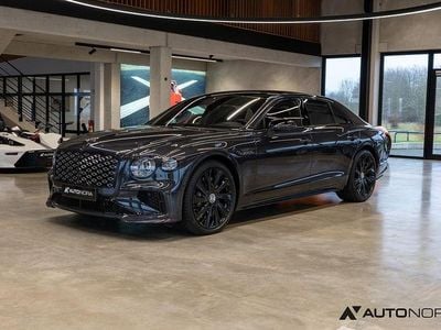 Grau Gebraucht 2024 Bentley Flying Spur Mulliner Limousine | 269.900 €