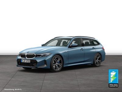 Usata BMW 330e M Sport 292 CV (214 kW) 2025 Blu Station wagon