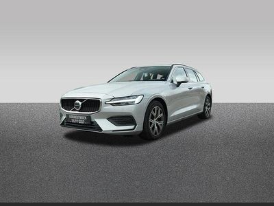 Gebraucht Volvo V60 Core 163 PS (119 kW) 2025 Silber Kombi