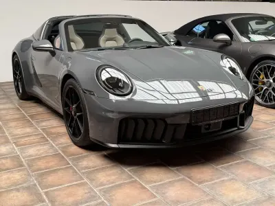 Gebraucht Porsche 911 Targa 4 541 PS (397 kW) 2025 Schiefergrau Cabrio