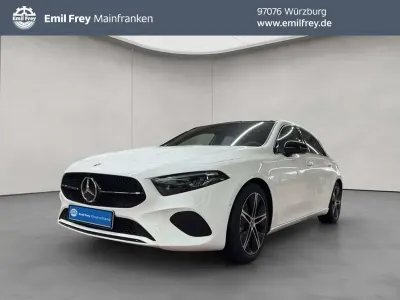 Gebraucht Mercedes A200 Advanced 163 PS (119 kW) 2026 Weiß Limousine