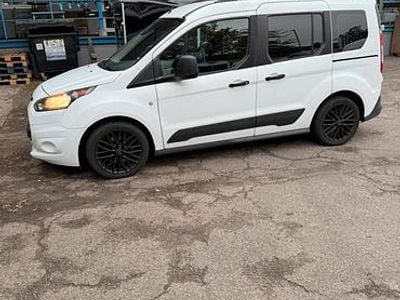 Weiß Gebraucht 2017 Ford Transit Connect Van / Kleinbus | 9.800 € (Fairer Preis)