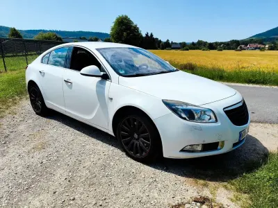 Gebraucht Opel Insignia Innovation 220 PS (161 kW) 2009 Weiß Limousine
