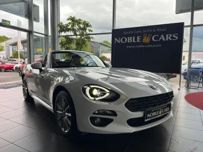 Gebraucht Fiat 124 Spider Lusso 140 PS (102 kW) 2018 Weiß Cabrio