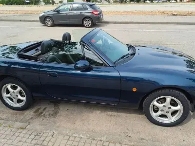Gebraucht Mazda MX5 110 PS (80 kW) 2000 Blau Cabrio