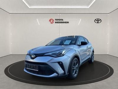 Gebraucht Toyota C-HR Team 122 PS (89 kW) 2022 Shimmeringsilber metallic/ dach schwarz SUV