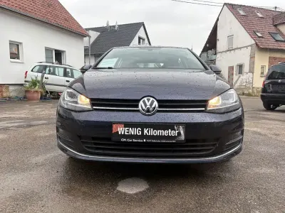 Gebraucht VW Golf VII Highline 125 PS (91 kW) 2014 Blau Kleinwagen