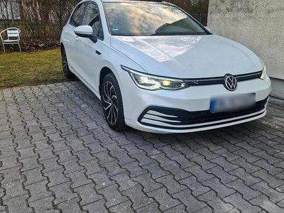 Gebraucht VW Golf VII R-line 150 PS (110 kW) 2021 Weiß Kleinwagen