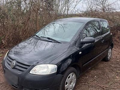 Gebraucht VW Fox 54 PS (39 kW) 2006 Schwarz Kleinwagen