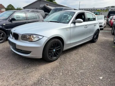 Gebraucht BMW 118 Lifestyle 143 PS (105 kW) 2009 Silber Kleinwagen