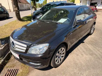 Gebraucht Mercedes C250 204 PS (150 kW) 2011 Obsidianschwarz  metalliclack Limousine
