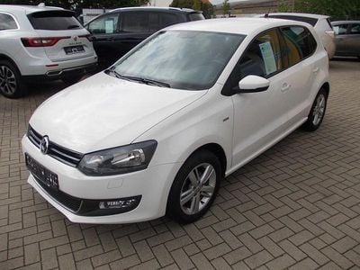 Gebraucht VW Polo Life 90 PS (66 kW) 2014 Weiß Kleinwagen