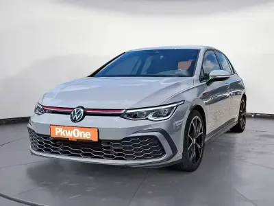 Gebraucht VW Golf VIII GTI 245 PS (180 kW) 2024 Grau Limousine