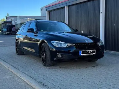 Usata BMW 318 Advantage 150 CV (110 kW) 2018 Nero Station wagon
