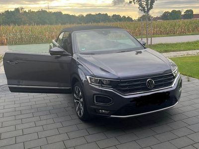 Gebraucht VW T-Roc Cabriolet Style 150 PS (110 kW) 2020 Grau Cabrio