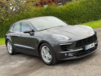 Porsche Macan S