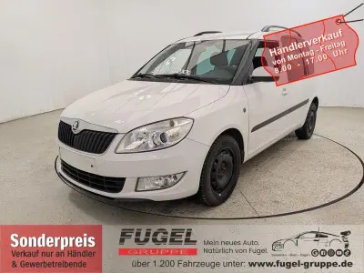 Gebraucht Skoda Roomster 105 PS (77 kW) 2014 Weiß Van / Kleinbus