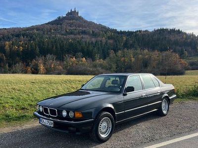 Gebraucht BMW 750 299 PS (219 kW) 1989 Schwarz Limousine