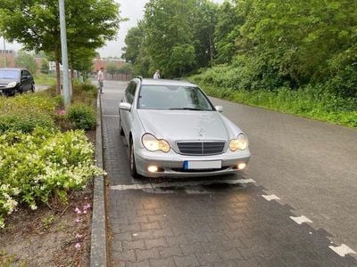 Mercedes C180