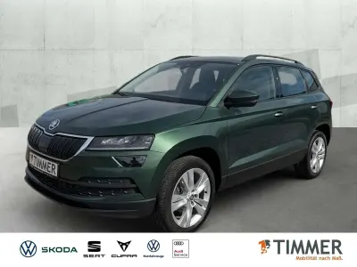 Gebraucht Skoda Karoq Style 143 PS (105 kW) 2021 Emerald grün metallic SUV