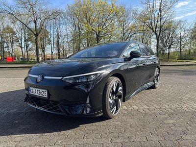 Usata VW ID.7 GTX 250 kW (340 CV) 2025 Nero Station wagon