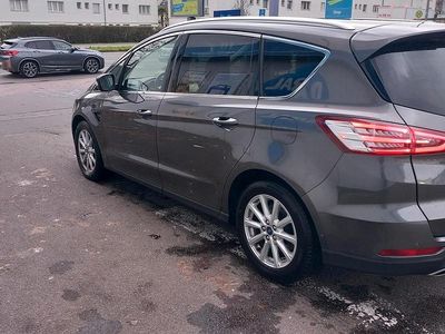 Usata Ford S-MAX S 179 CV (131 kW) 2016 Grigio Monovolume