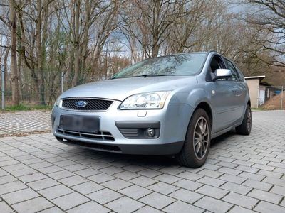 gebraucht Ford Focus 1,6 Ti-VCT Ghia Ghia| Kupplung Neu|Tüv Neu