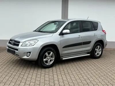 Gebraucht Toyota RAV4 158 PS (116 kW) 2009 Silber SUV