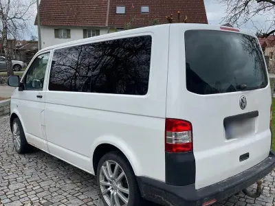 Używany VW Transporter 140 KM (102 kW) 2010 Biały Van