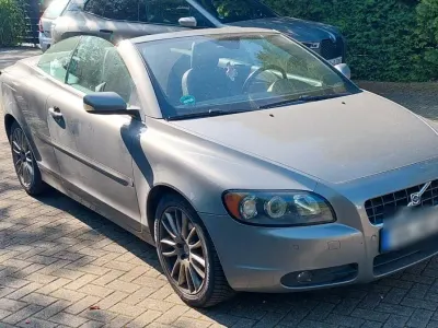 Gebraucht Volvo C70 Summum 140 PS (102 kW) 2007 Silber Cabrio