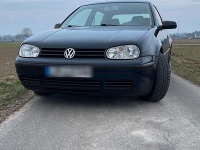 Gebraucht VW Golf IV 75 PS (55 kW) 2001 Blau Kleinwagen