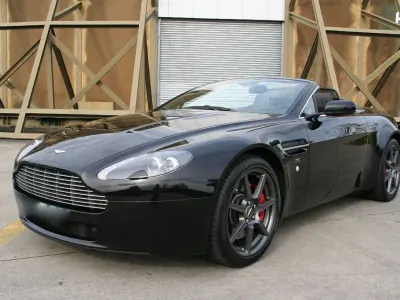 Second-hand Aston Martin V8 Vantage 385 CP (283 kW) 2008 Negru Cabrio