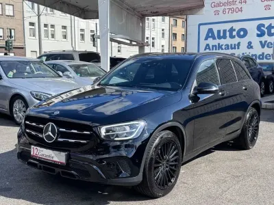 Gebraucht Mercedes GLC200 Night 197 PS (144 kW) 2020 Schwarz SUV