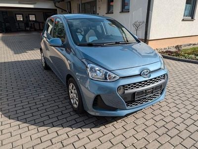 Usata Hyundai i10 Trend 67 CV (49 kW) 2017 Blu Utilitaria