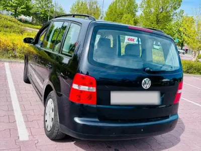 Brugt VW Touran 105 HK (77 kW) 2004 Sort MPV