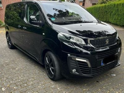 Peugeot Traveller