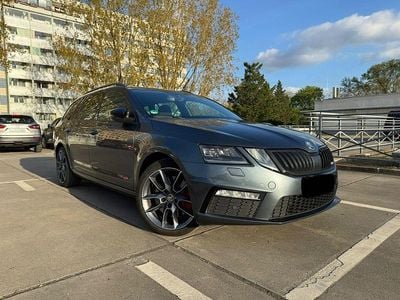 Second-hand Skoda Octavia RS 245 CP (180 kW) 2018 Gri Berlinǎ