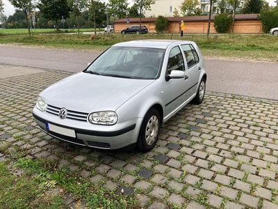 VW Golf IV