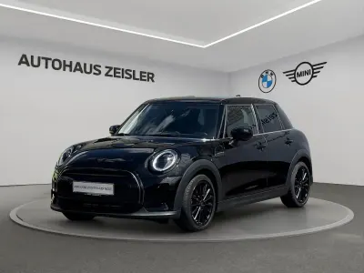 Używany Mini Cooper 136 KM (100 kW) 2022 Czarny Hatchback