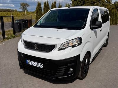 Peugeot Traveller