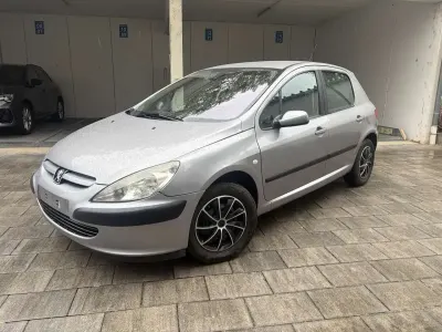 Gebraucht Peugeot 307 109 PS (80 kW) 2004 Limousine
