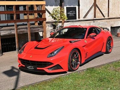 Usata Ferrari F12 780 CV (573 kW) 2013 Rosso Coupé