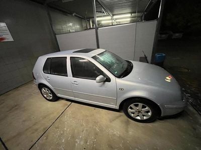 Gebraucht VW Golf IV Comfortline 101 PS (74 kW) 1999 Silber Kleinwagen