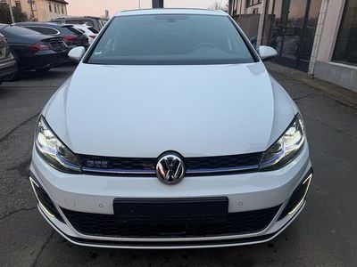 Gebraucht VW Golf VII GTE 150 PS (110 kW) 2018 Weiß Limousine