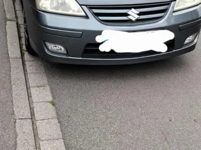 Gebraucht Suzuki Liana 107 PS (78 kW) 2007 Grau Limousine