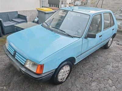 Second-hand Peugeot 205 50 CP (36 kW) 1985 Hatchback