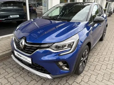 Używany Renault Captur Techno 140 KM (102 kW) 2023 Niebieski SUV