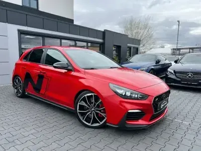 Gebraucht Hyundai i30 N Performance 275 PS (202 kW) 2018 Rot Limousine
