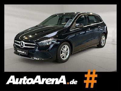 Gebraucht Mercedes B180 Style 116 PS (85 kW) 2020 Metalliclack kosmosschwarz Van / Kleinbus